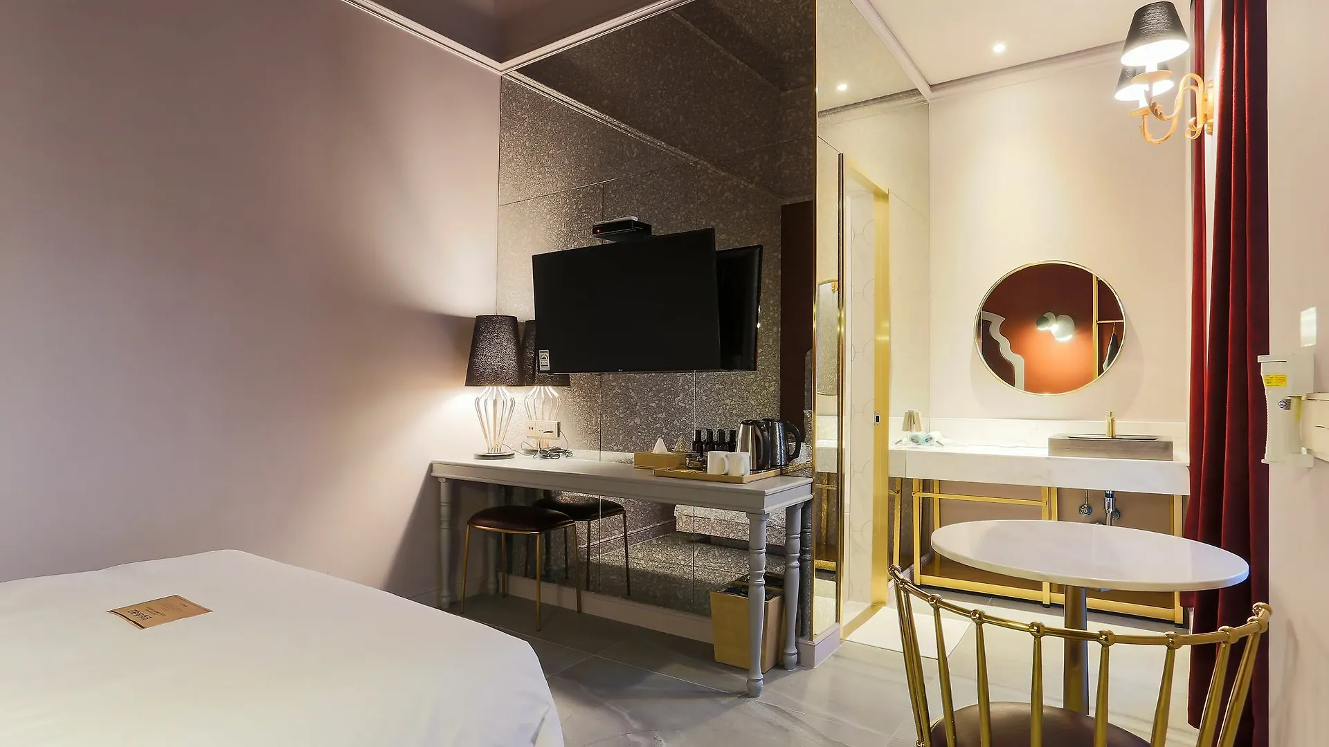 ***  H Avenue Hotel Kondae Seongsu Seoul South Korea